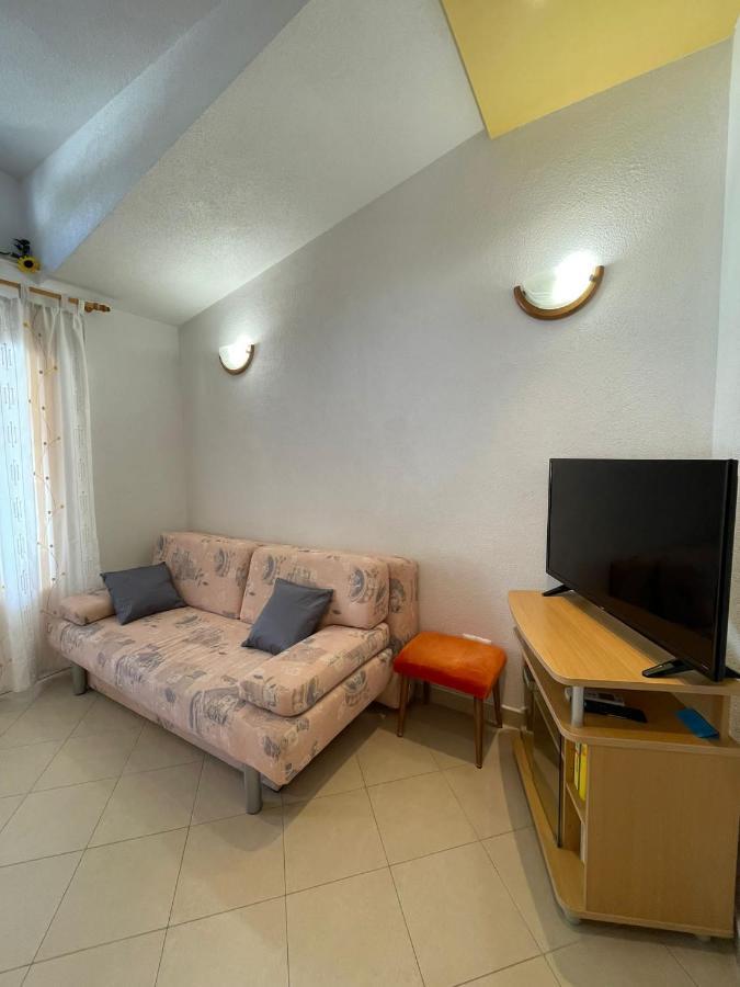 Apartmani Kontic Baška Voda Екстериор снимка