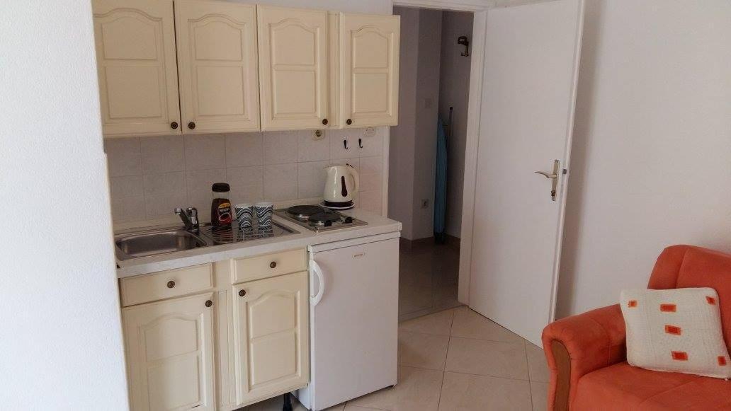 Apartmani Kontic Baška Voda Екстериор снимка
