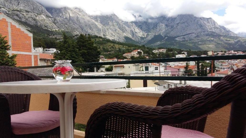Apartmani Kontic Baška Voda Екстериор снимка