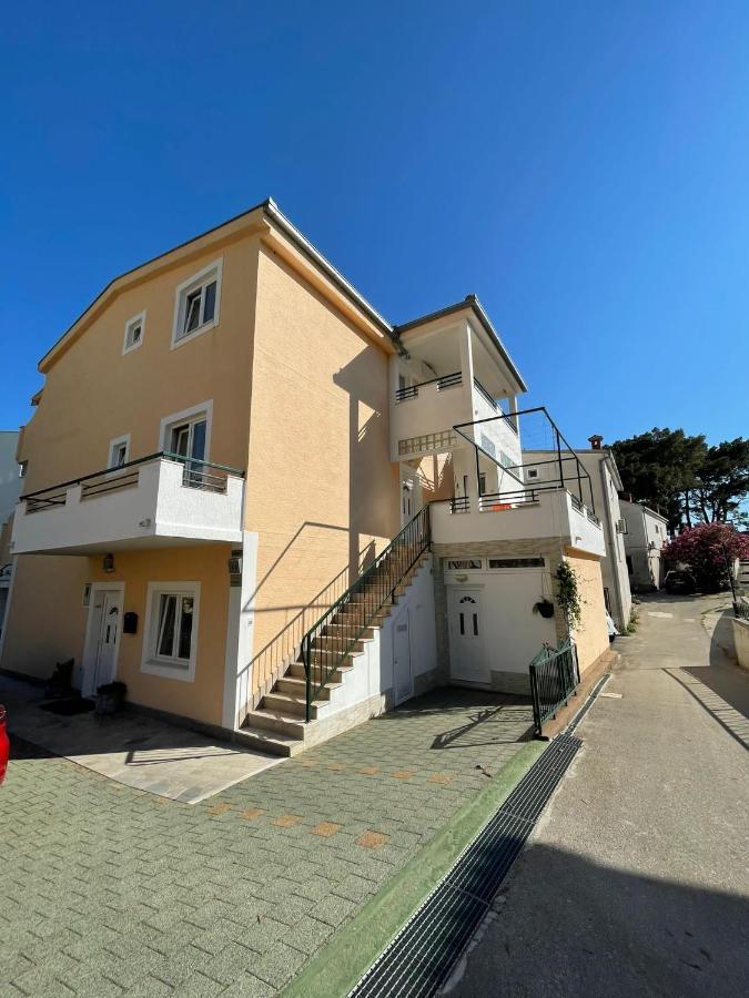 Apartmani Kontic Baška Voda Екстериор снимка